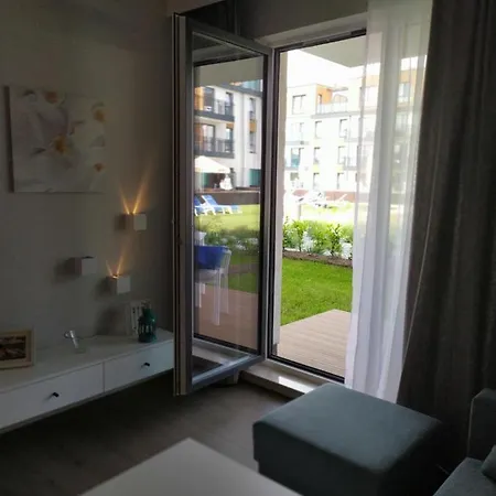 Апартаменти Bel Mare Patio And Garden C108 Мендзиздроє Екстер'єр фото